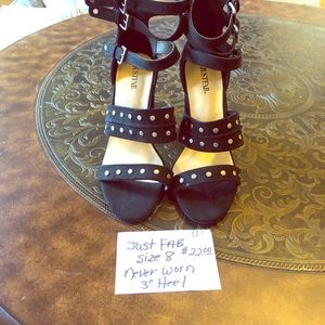Size 8 Just Fab Black suede shoes